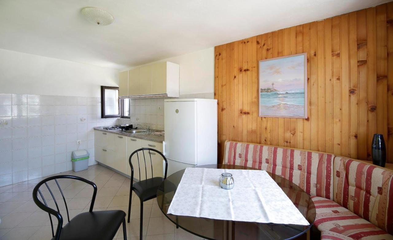 Apartments Natali Ровінь Екстер'єр фото